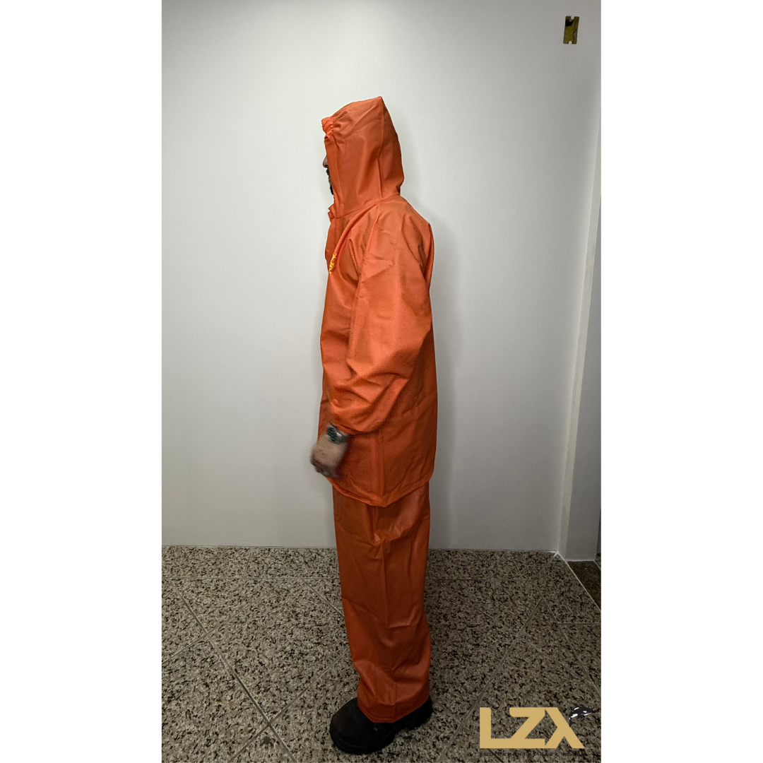 Capa Impermeável Laranja